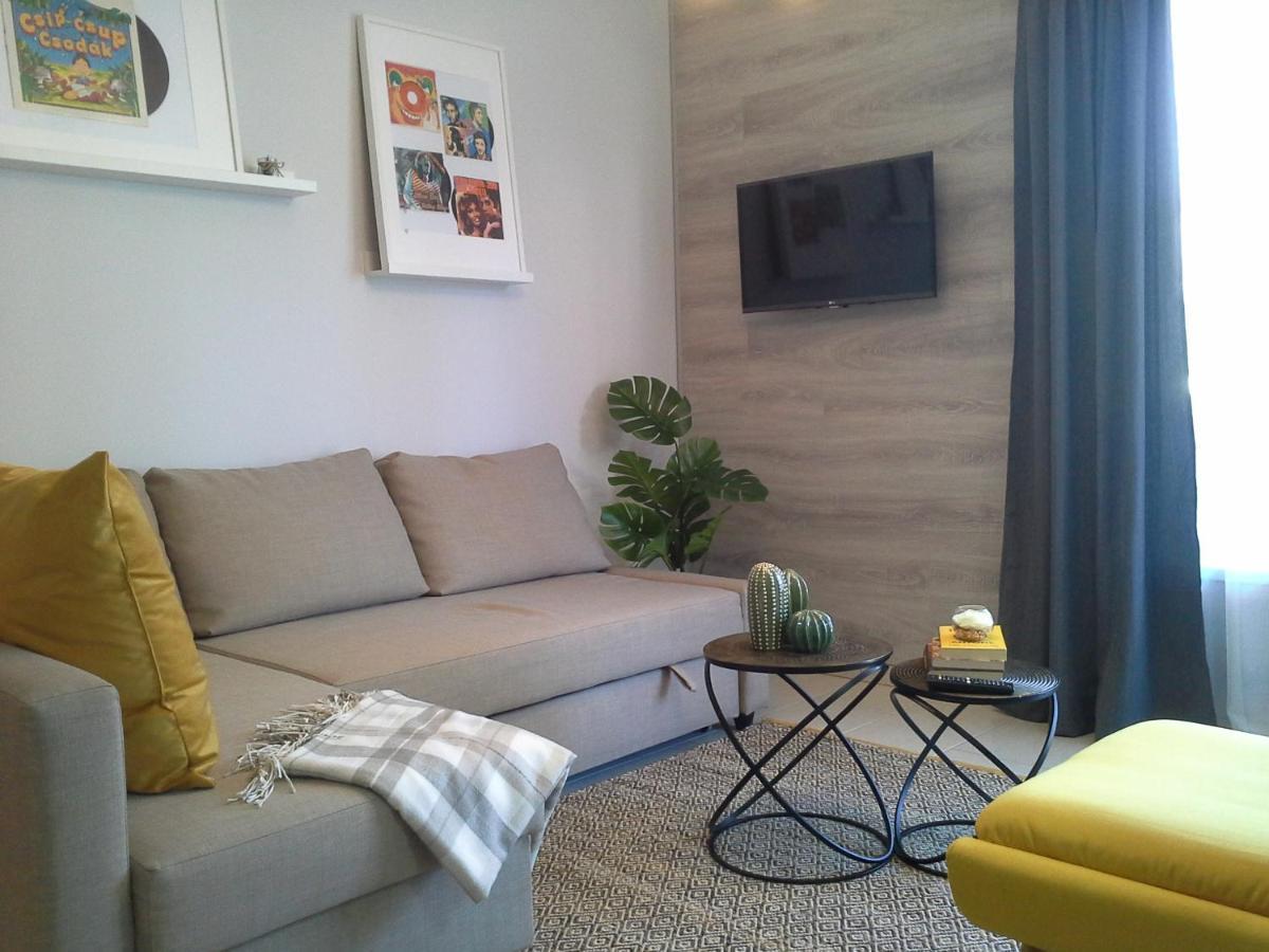 Alexandra Apartment Hajduszoboszlo - Chic Flat Exterior photo